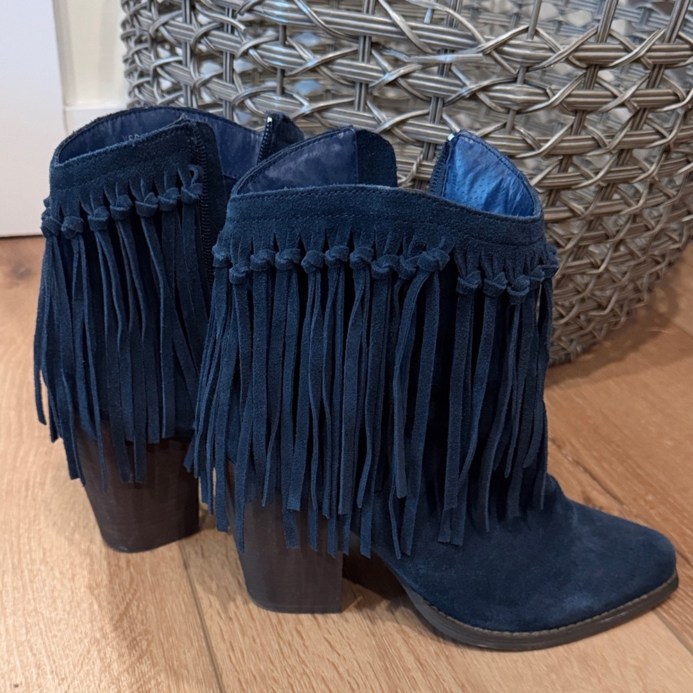 Very Volatile Navy Fringed Ankle Booties
